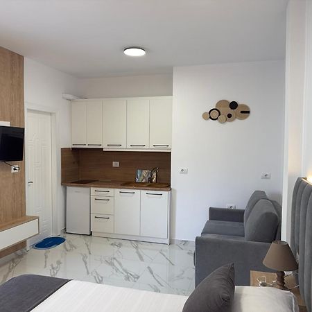 Voda Apartments Ксамил Экстерьер фото