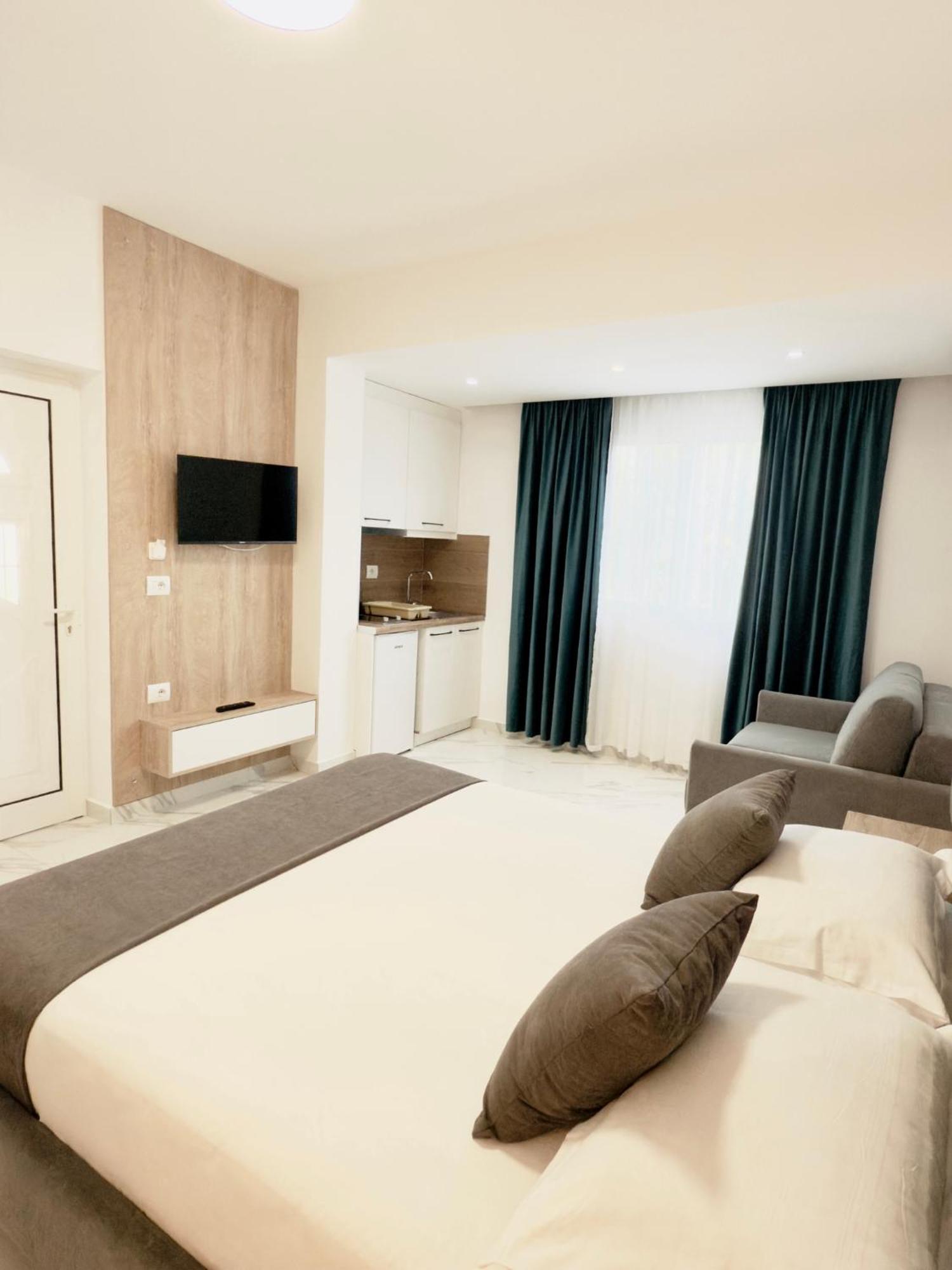 Voda Apartments Ксамил Экстерьер фото